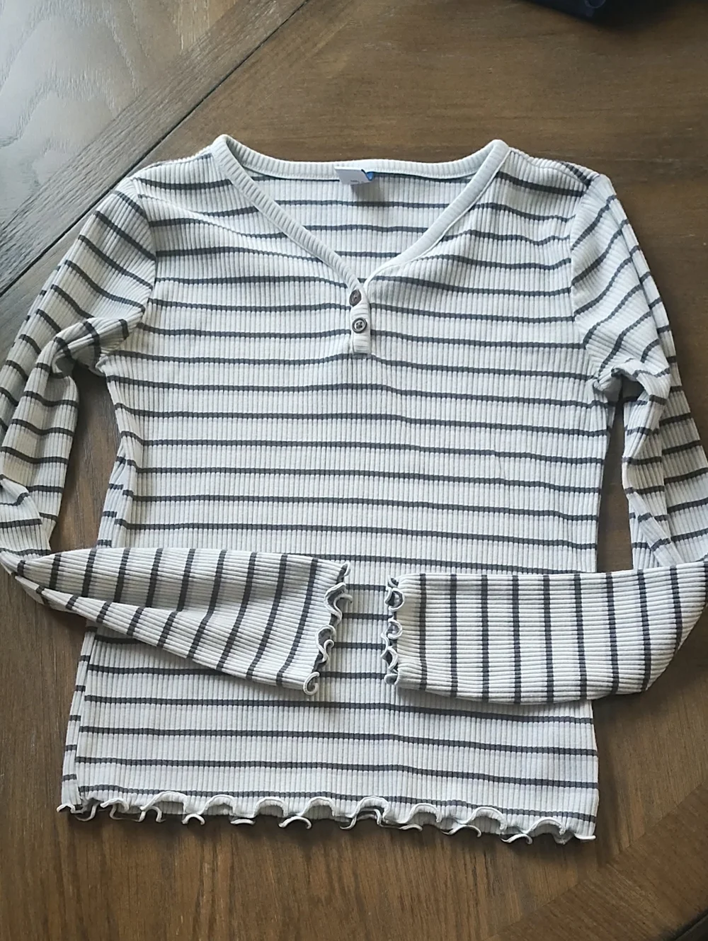 Striped Ribbed V-Neck Long Sleeve Top